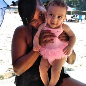 Meet your Posher, Denise